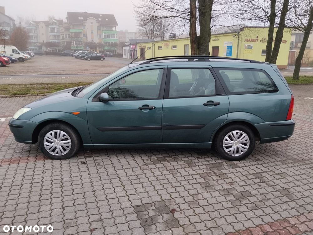 Ford Focus 1.6 Comfort - 1