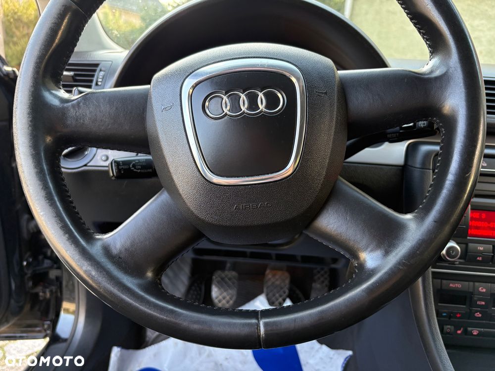 Audi A4 - 12
