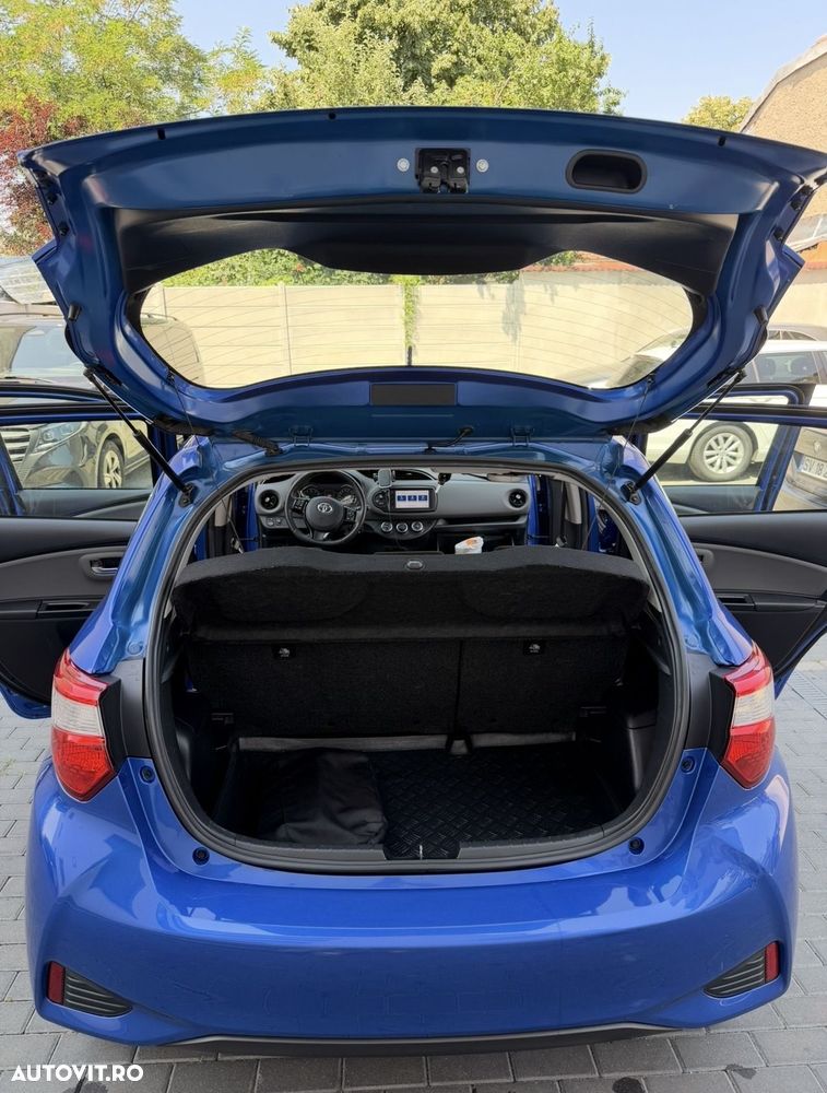 Toyota Yaris - 7