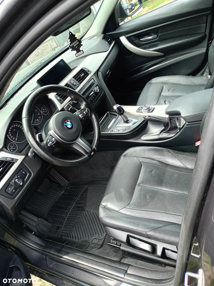 BMW Seria 3 318d - 11