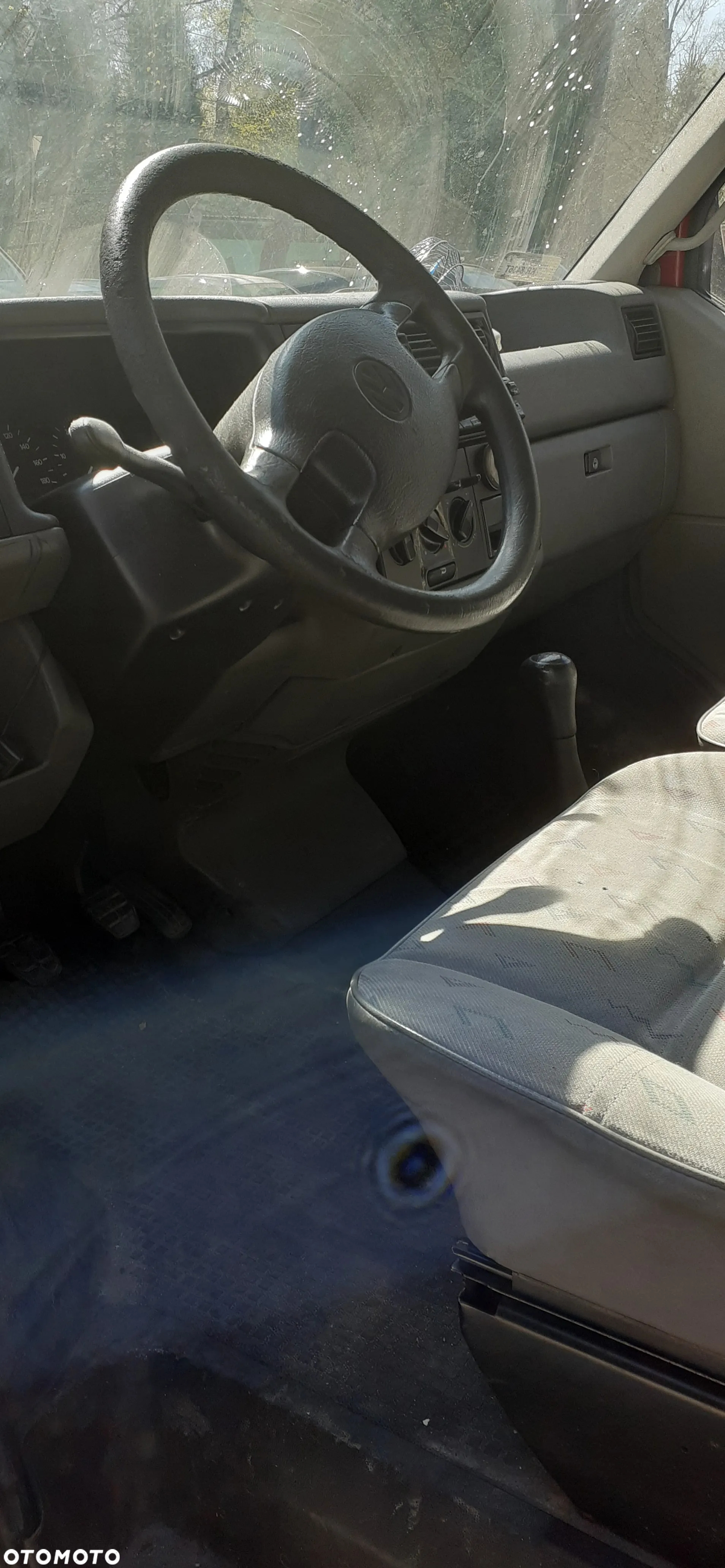 Volkswagen Transporter T4 - 11