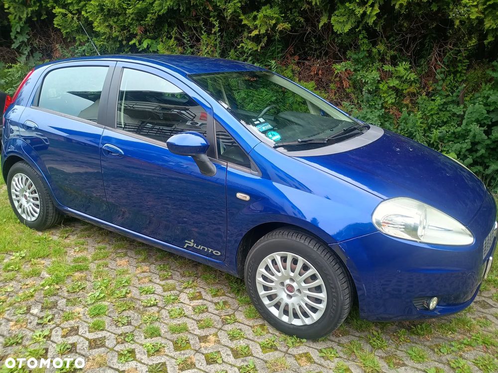 Fiat Grande Punto - 2