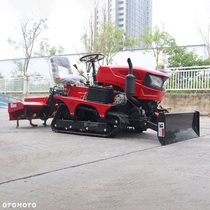 Inny traktor 35HP - 3