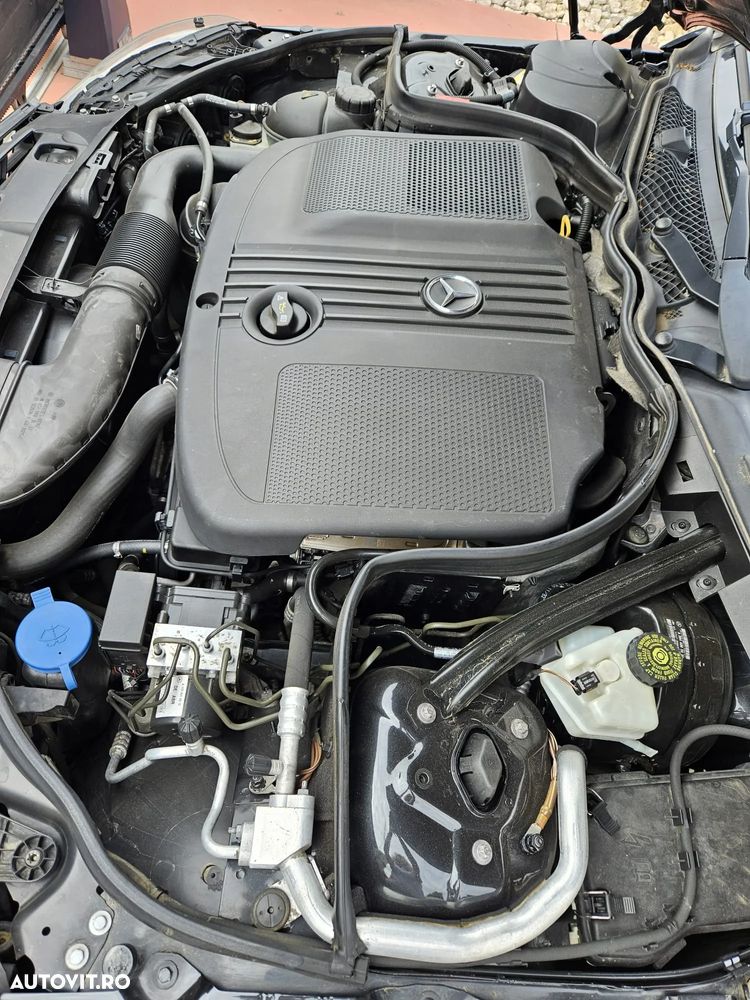 Mercedes-Benz C - 8