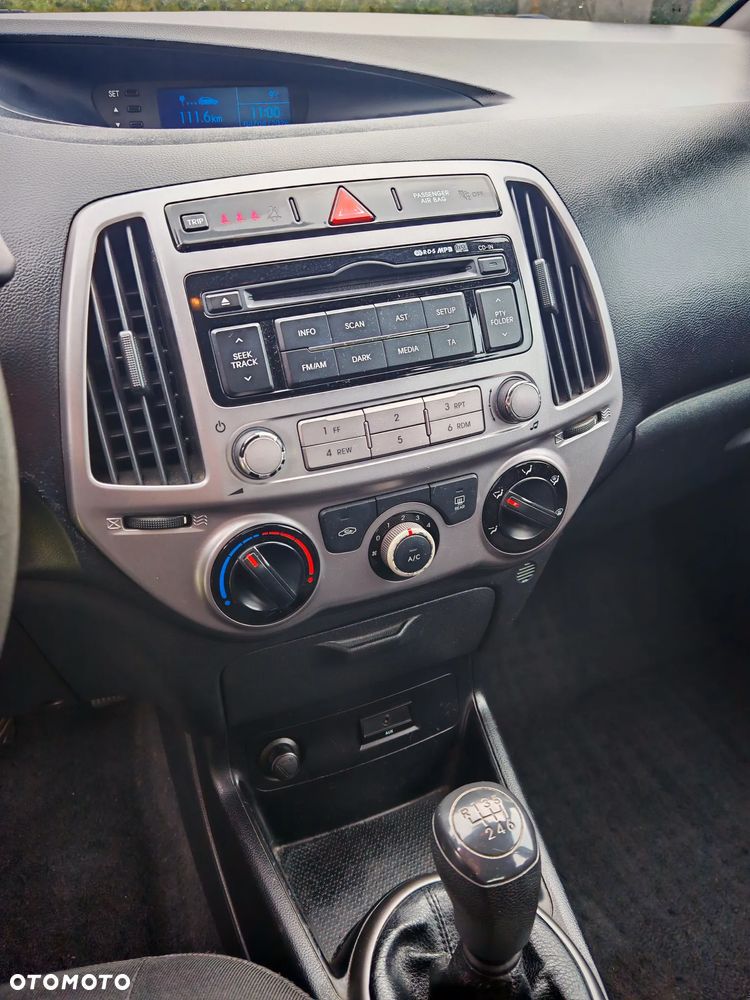 Hyundai i20 1.1 CRDi Comfort - 7