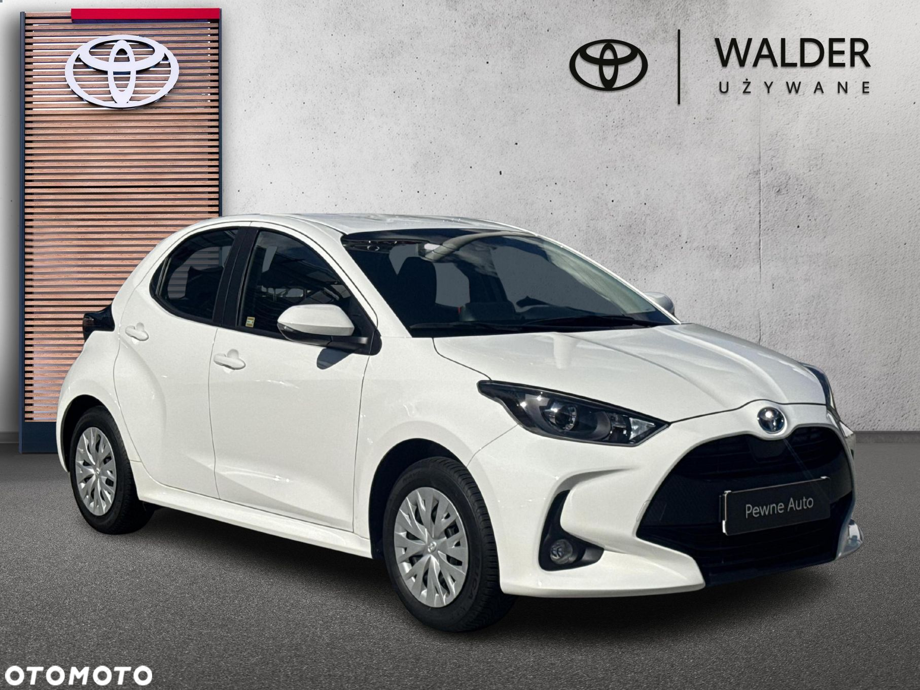 Toyota Yaris Hybrid 1.5 Comfort - 2