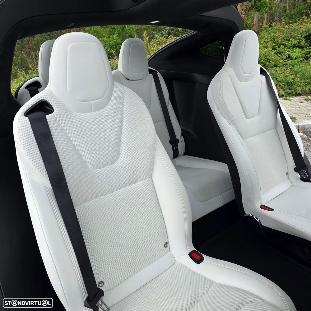 Tesla Model X Long Range AWD - 16