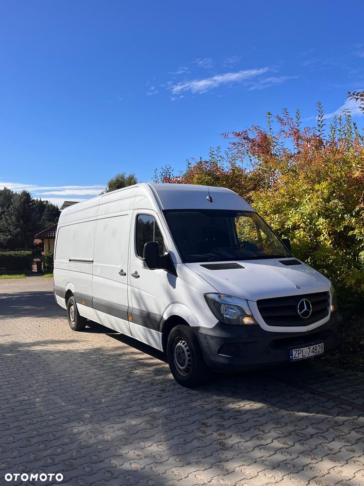 Mercedes-Benz Sprinter