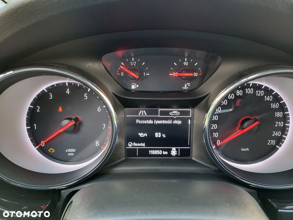 Opel Astra 1.4 Turbo Business - 17