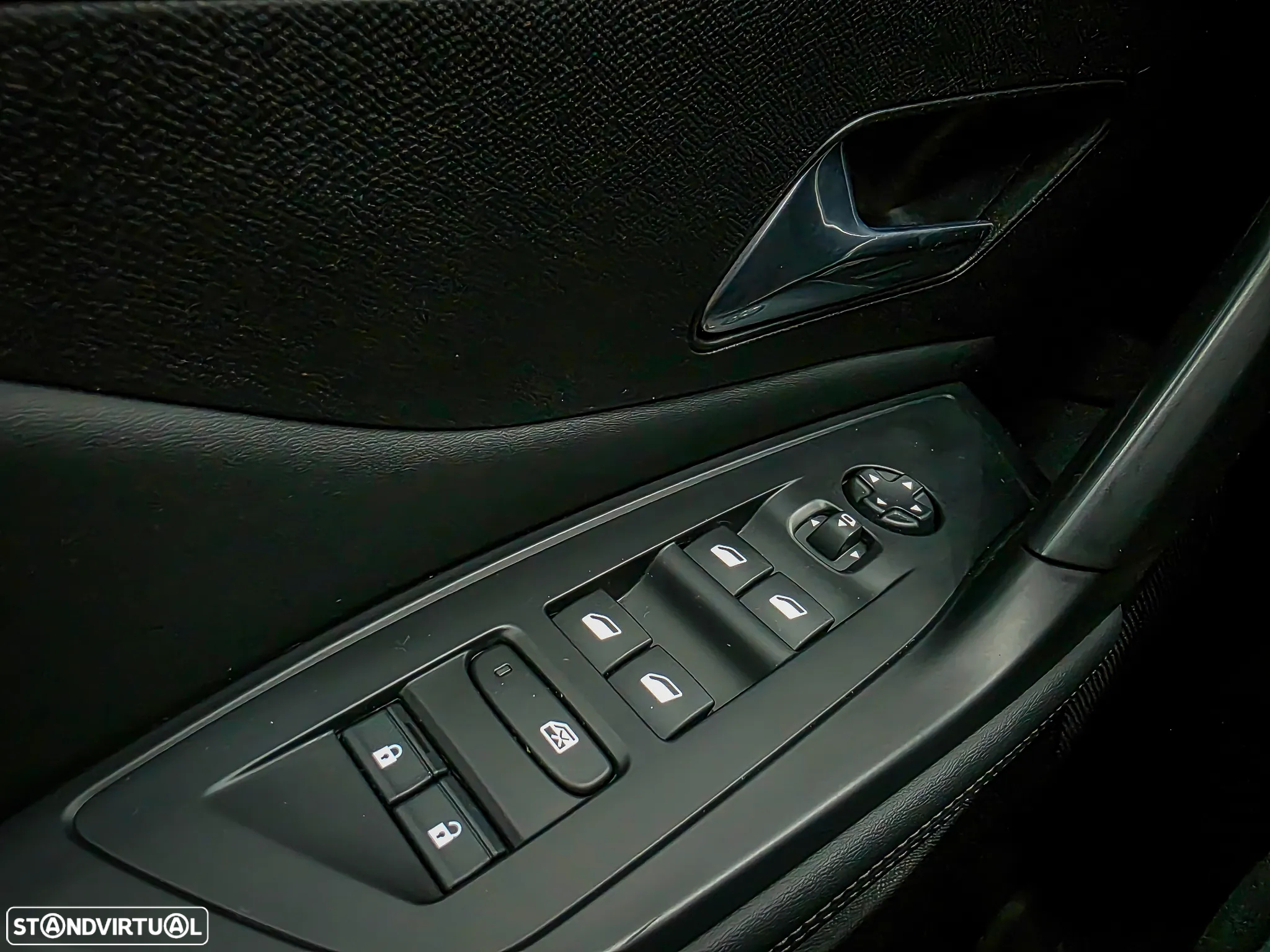 Peugeot 308 SW 1.5 BlueHDi Allure EAT8 - 24
