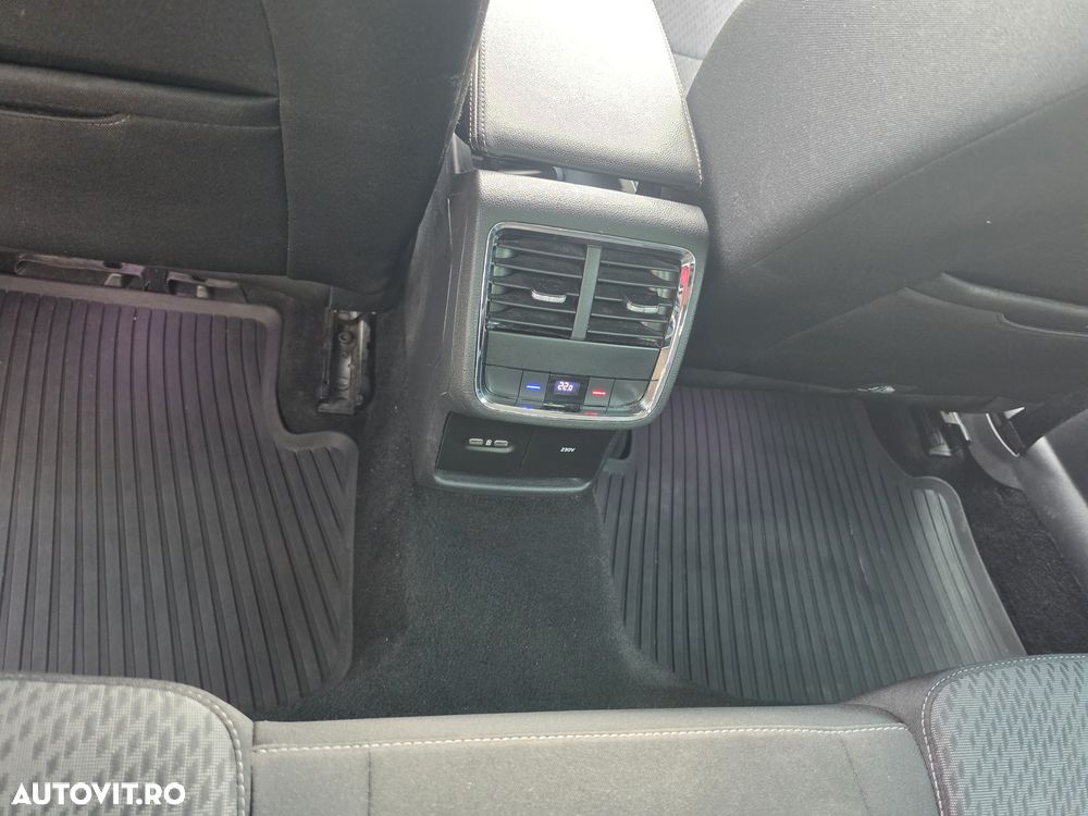 SKODA Octavia 2020 — imagine 15