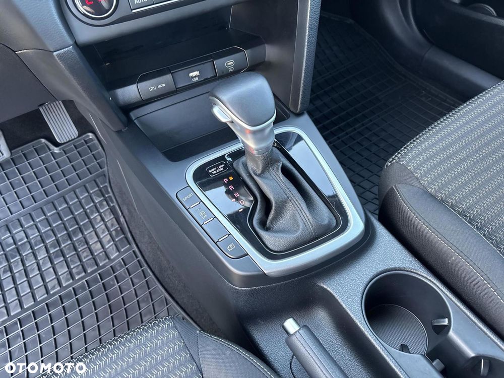 Kia Ceed 1.5 T-GDI M DCT - 15