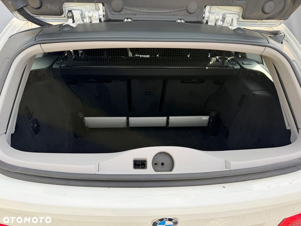 BMW Seria 3 318d Luxury Line - 18