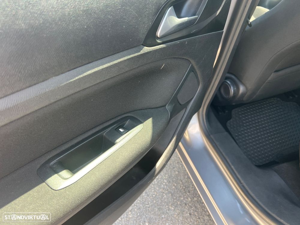 Peugeot 308 SW BlueHDi 120 EAT6 Stop & Start Allure - 24