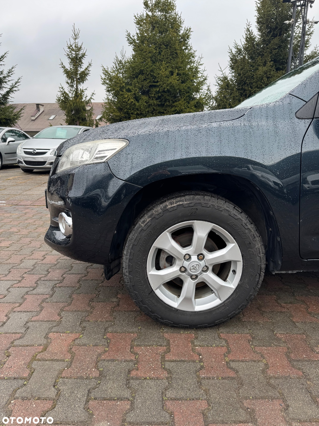 Toyota RAV4 - 13