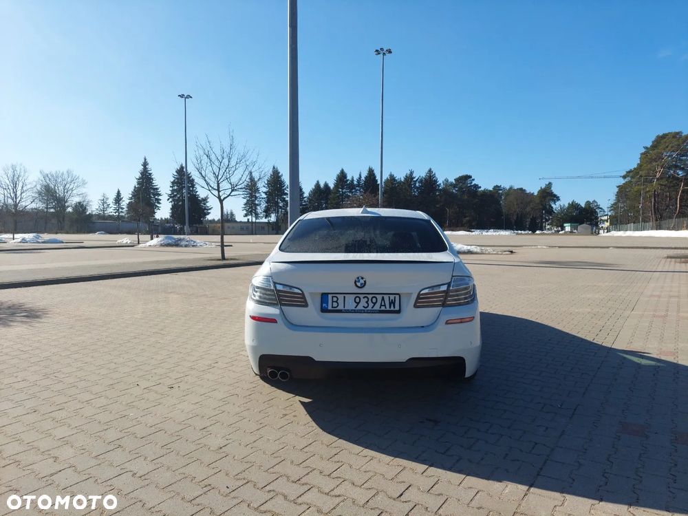BMW Seria 5 528i xDrive Sport-Aut Modern Line - 3