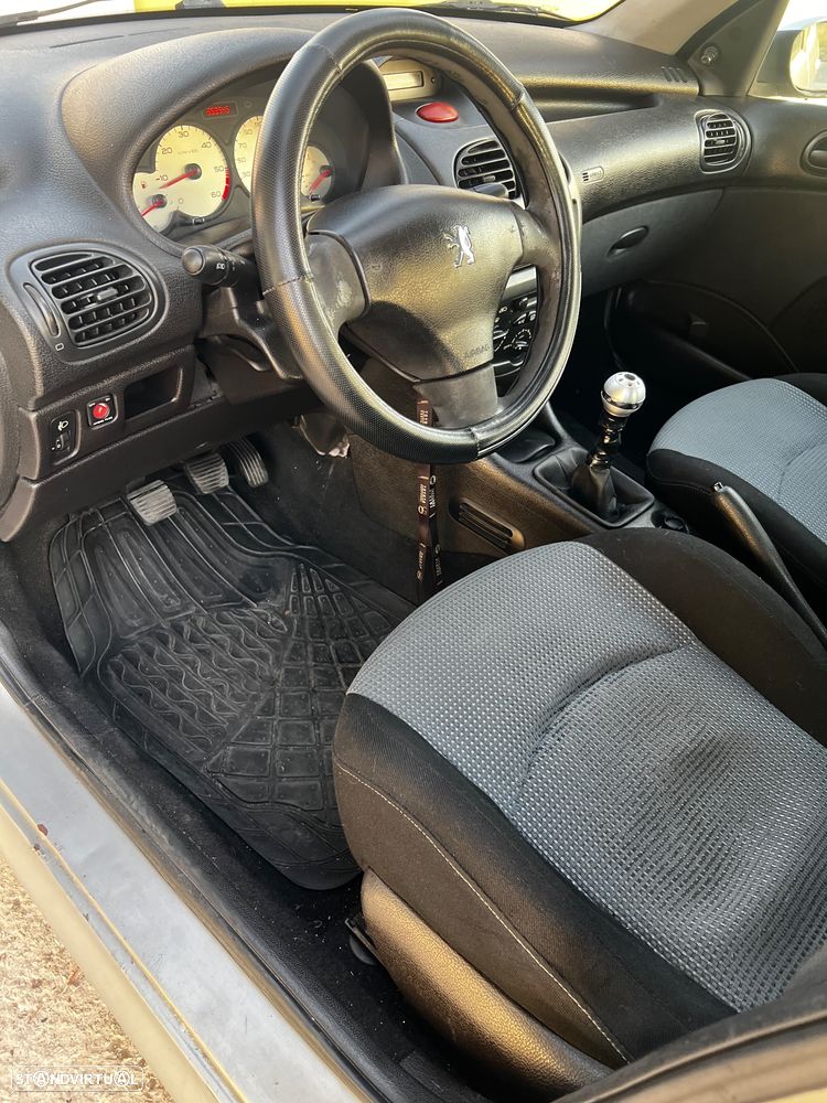 Peugeot 206 1.4 HDi XT - 5