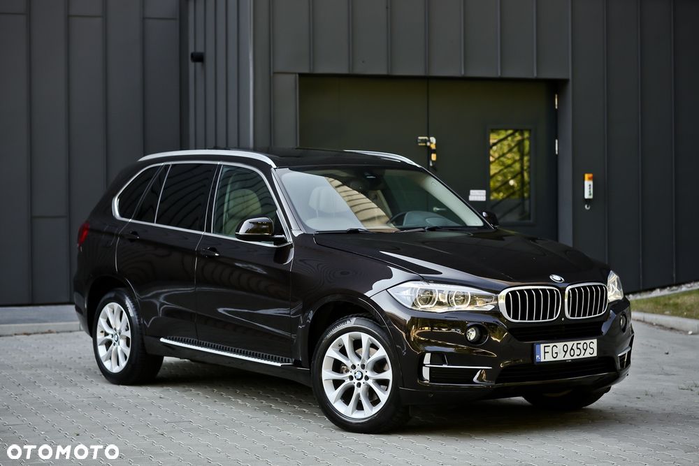 BMW X5 xDrive35i - 7