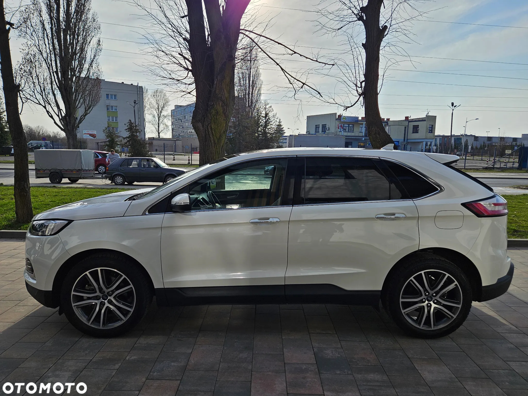 Ford Edge - 6
