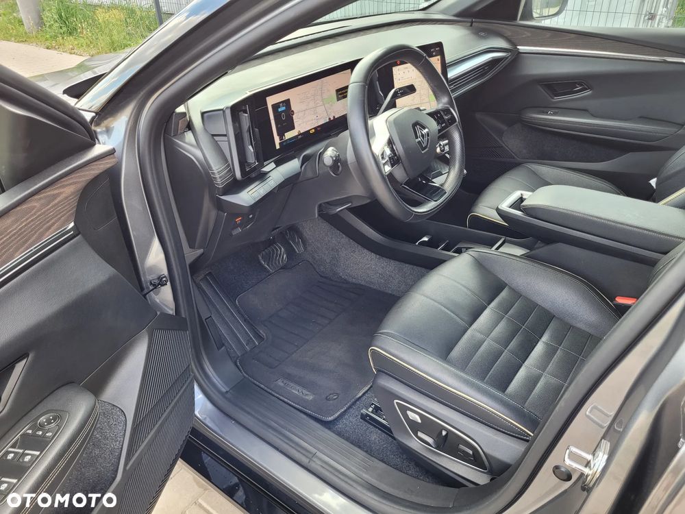 Renault Megane 220 Comfort Range Iconic - 9