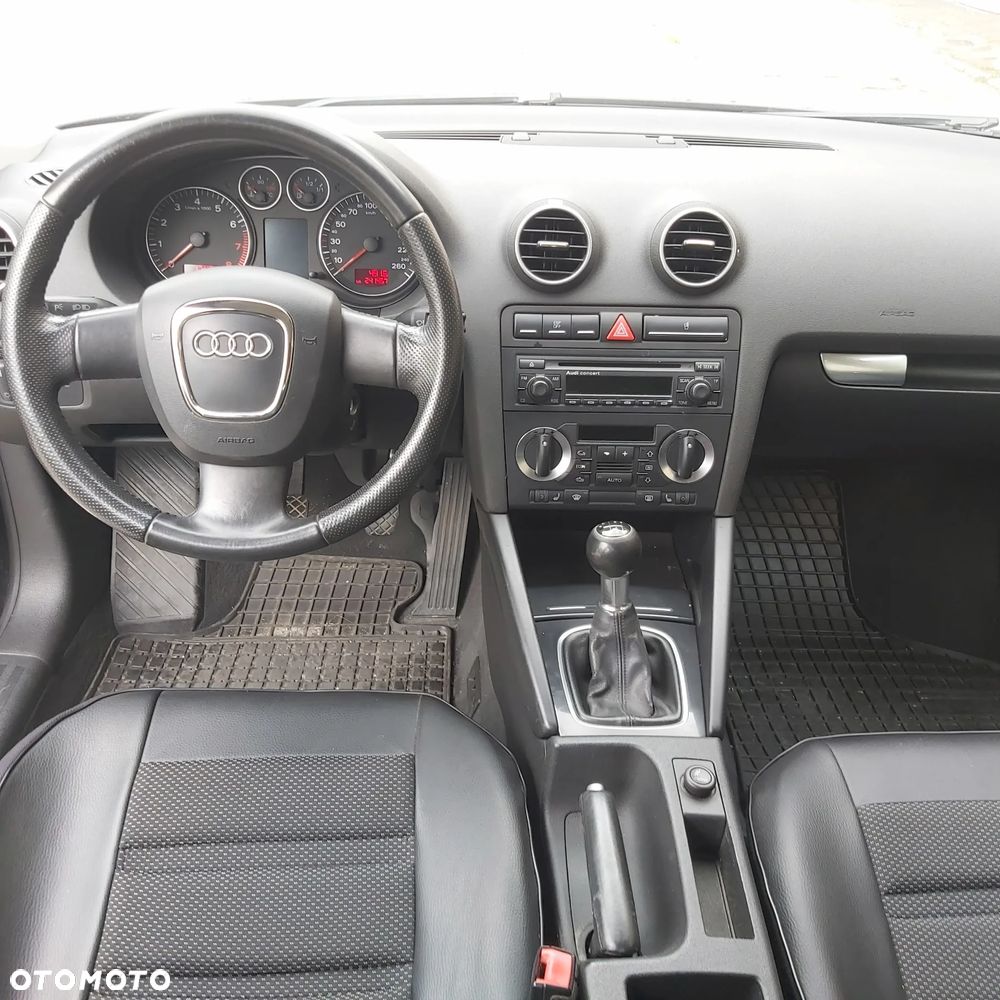 Audi A3 2.0 FSI Ambition - 7