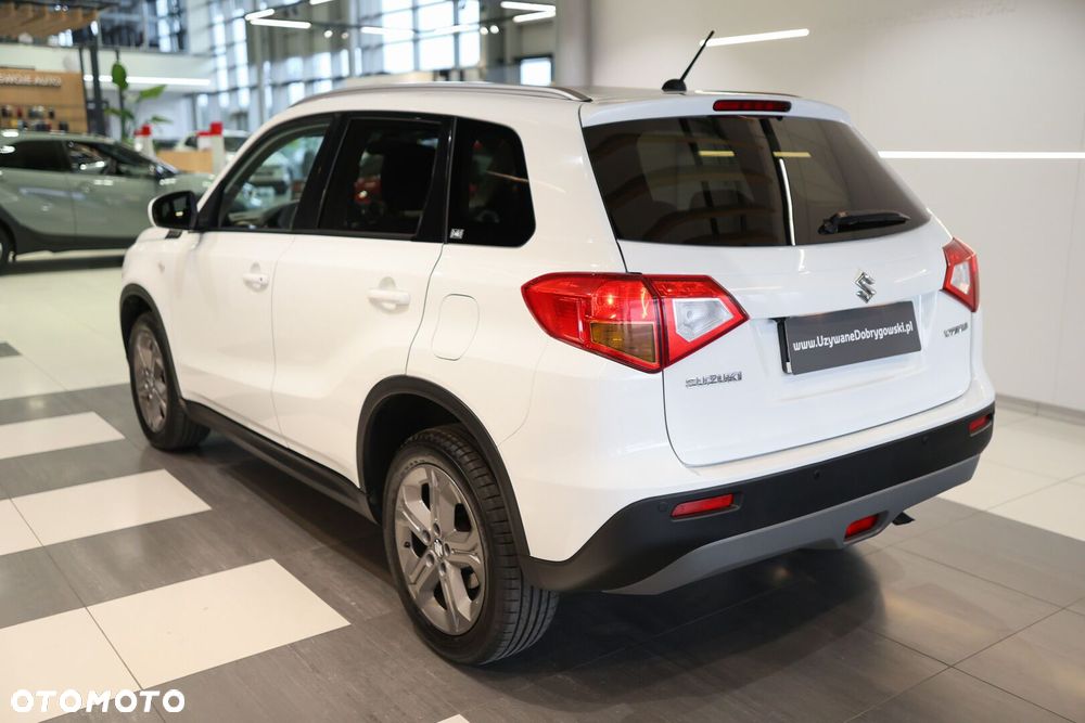 Suzuki Vitara 1.6 Comfort 2WD - 4
