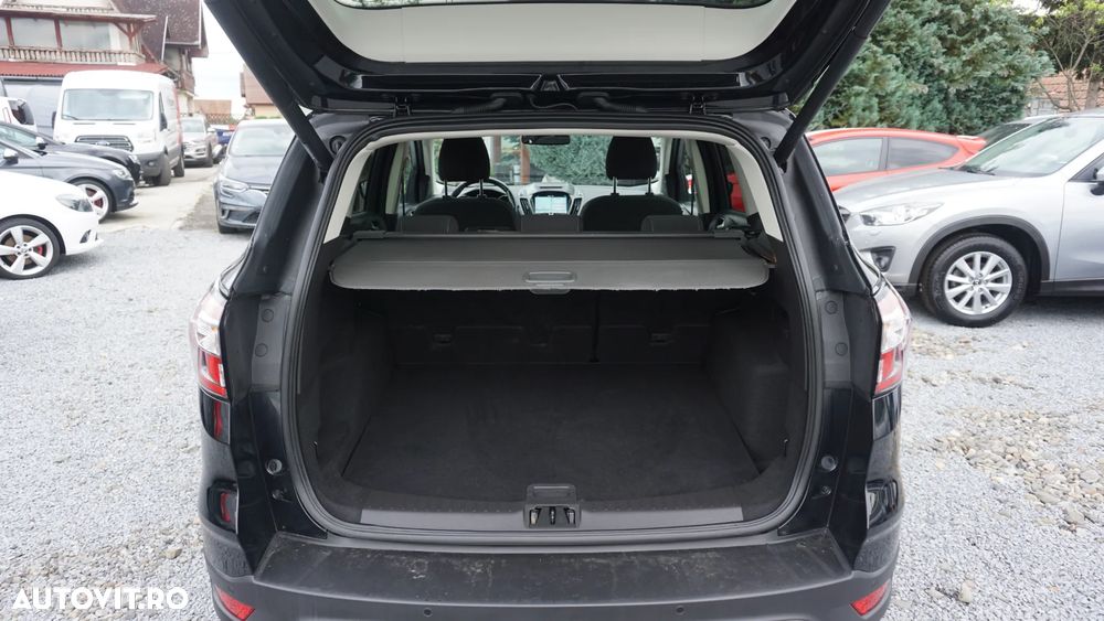 Ford Kuga 1.5 EcoBoost 2WD Trend - 14