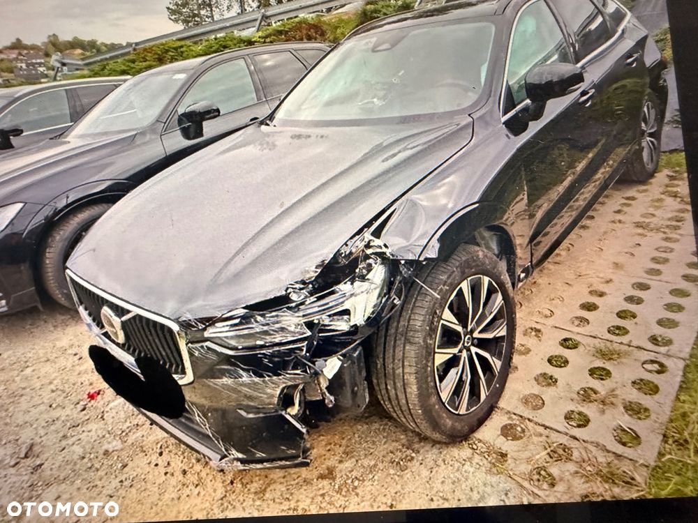Volvo Xc60 2024 photo 2