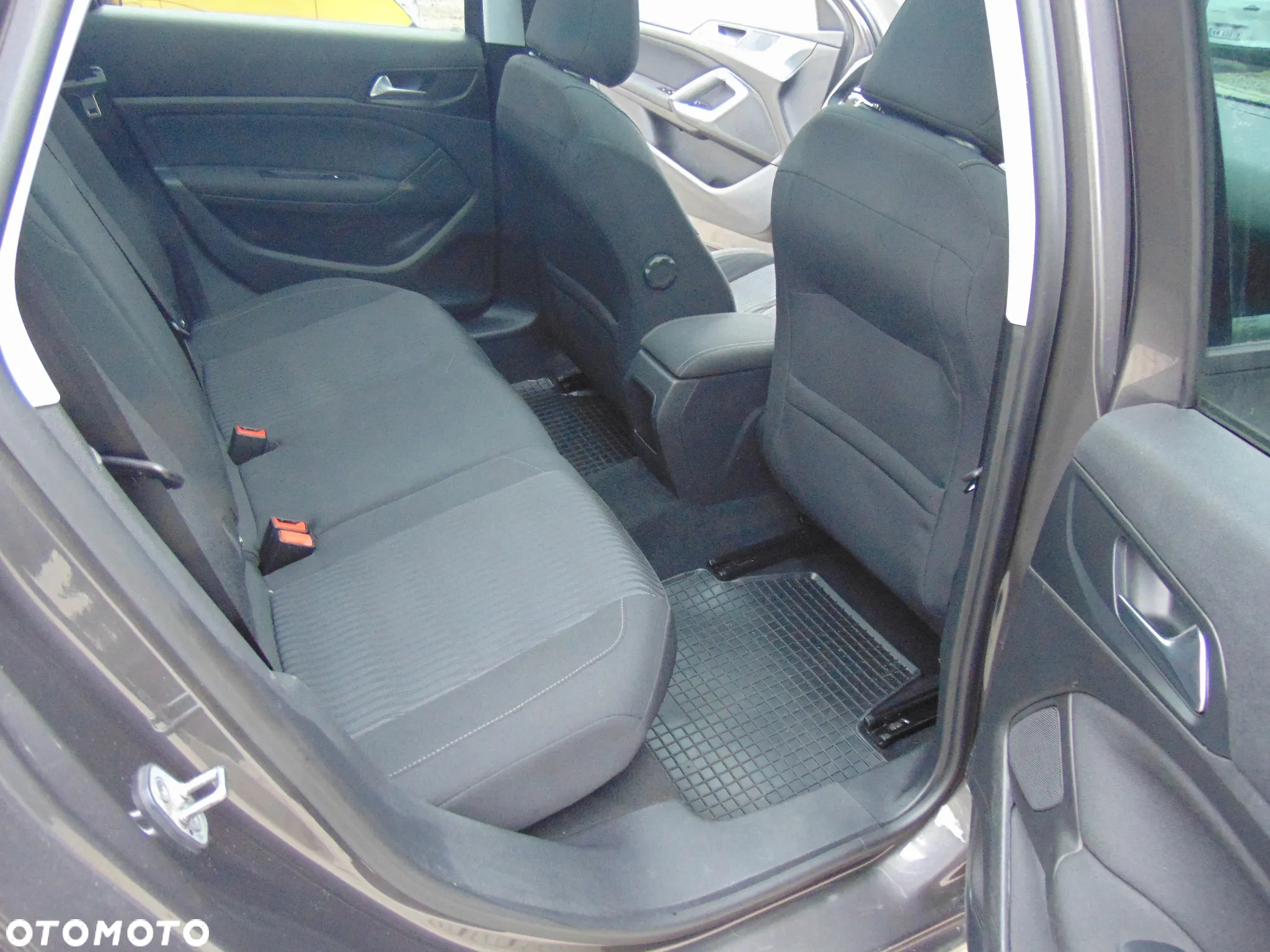 Peugeot 308 1.2 PureTech Active S&S - 7