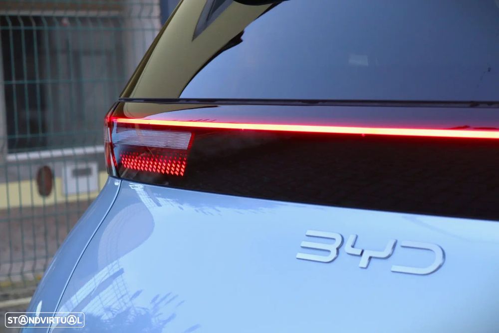 BYD Dolphin Surf 43.2 kWh Boost - 14