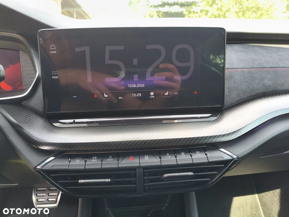 Skoda Octavia 2.0 TDI DSG 4x4 RS - 9