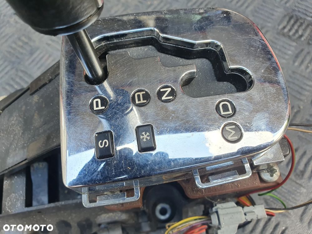 WYBIERAK zmiany biegów do automatycznej skrzyni Peugeot 307 Citroën C4 9681946280 - 2