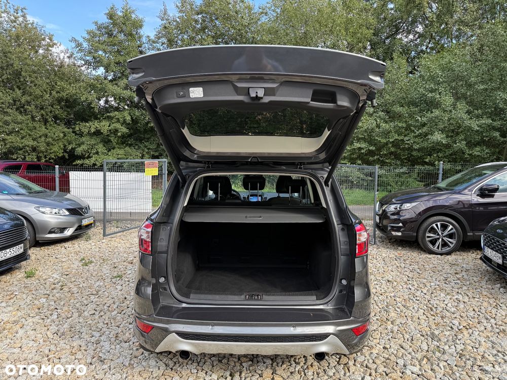Ford Kuga 1.5 EcoBoost 2x4 Vignale - 30