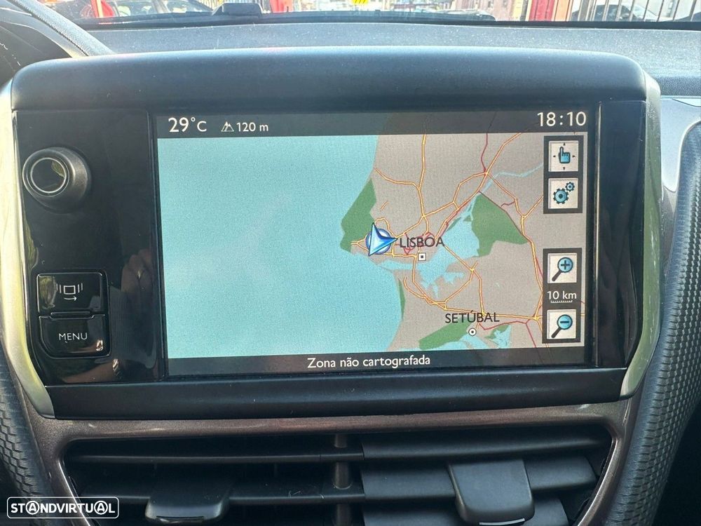 Peugeot 2008 1.2 PureTech Active - 8
