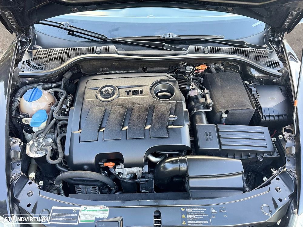 Skoda Octavia Break 1.6 TDi Sportline Pack - 14