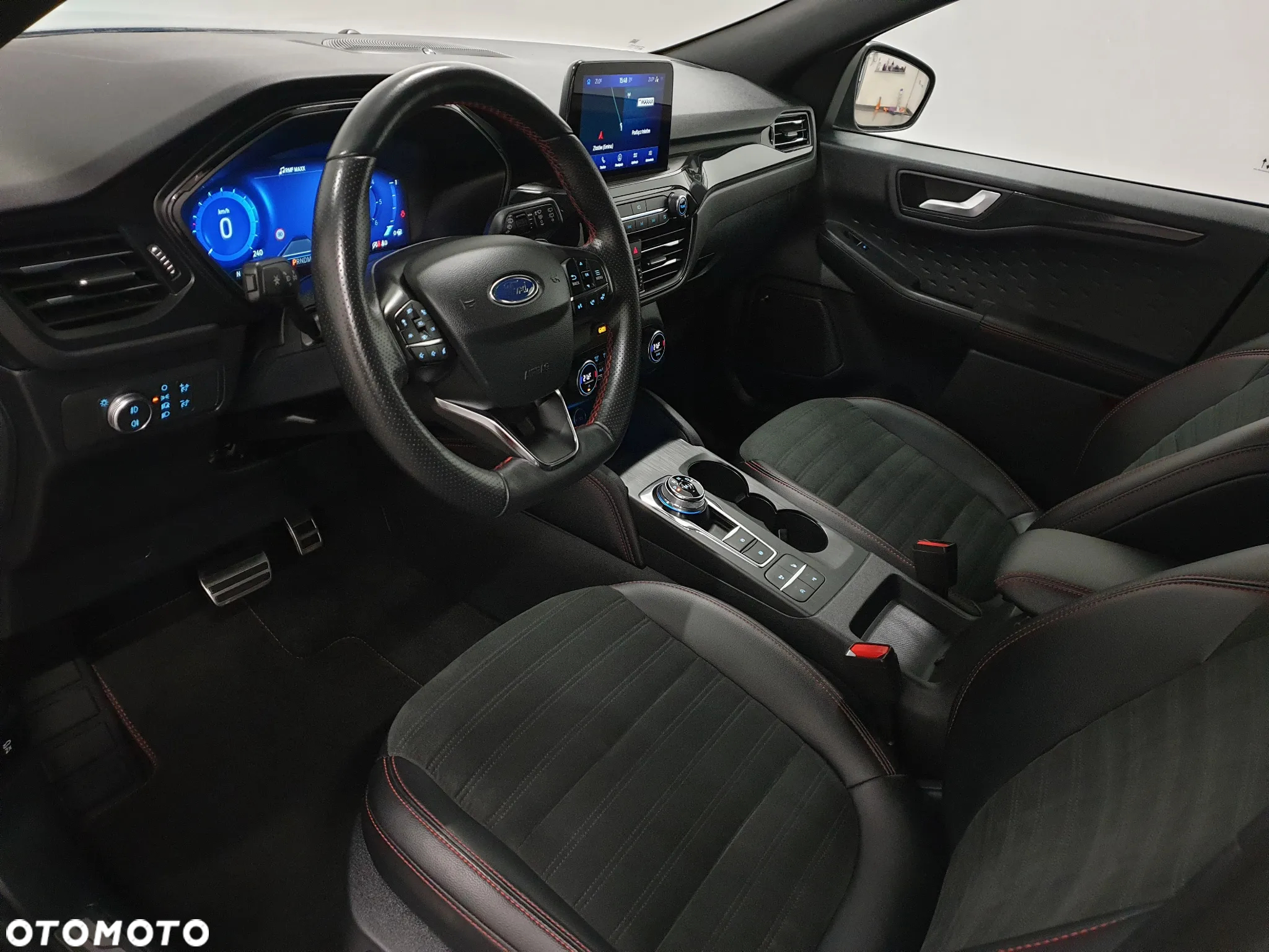 Ford Kuga 2.0 EcoBlue 4x4 ST-LINE - 9