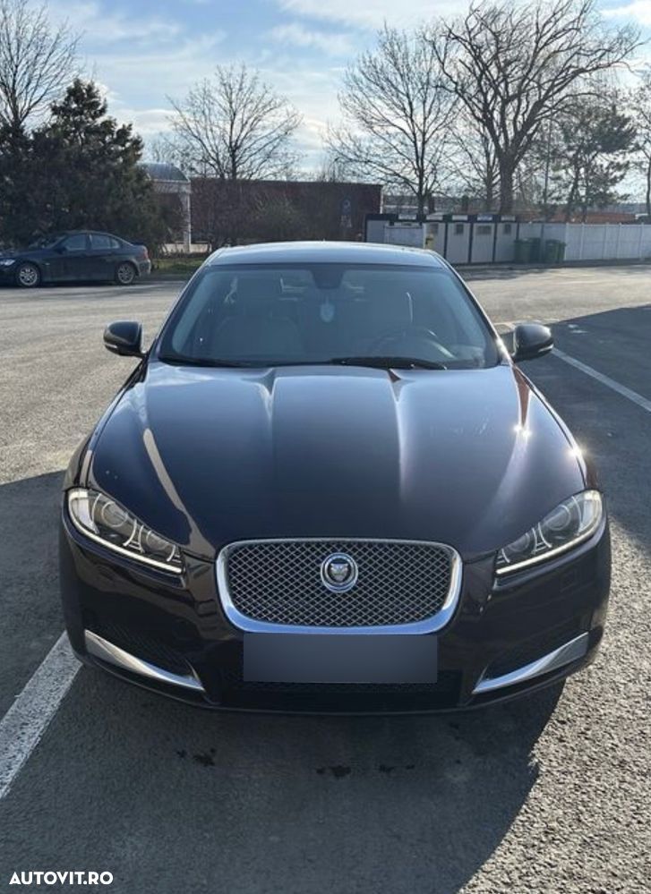 Jaguar XF 2.2D - 1