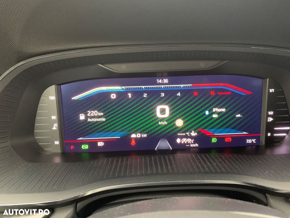 Skoda Octavia 2.0 TDI DSG RS Plus - 33