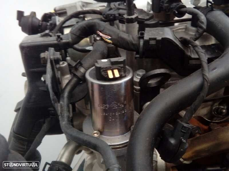 Motor completo KIA CEED FASTBACK 1.6 CRDI 115 - 8