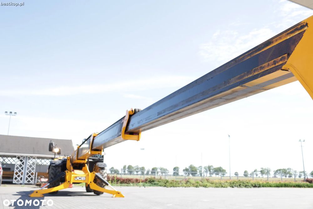 JCB 540-180 - 24