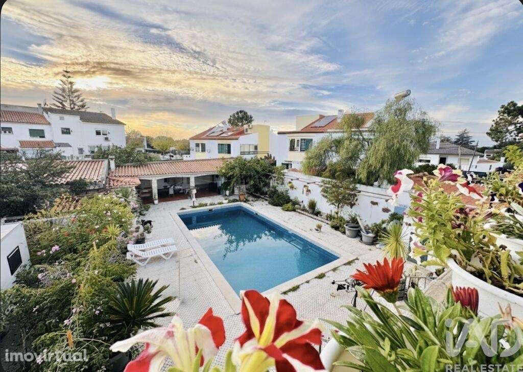 Casa / Villa T5 em Azeitão de 216 m2 - Grande imagem: 2/40