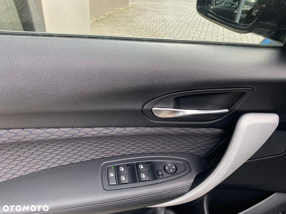 BMW Seria 1 116d Sport Line - 15