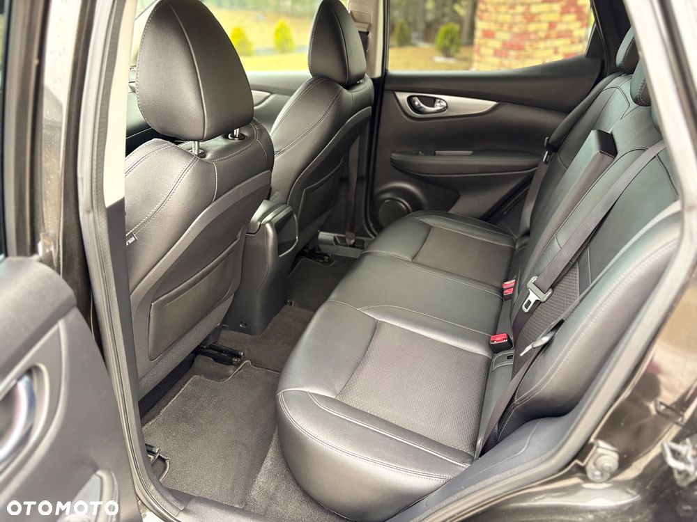 Nissan Qashqai - 10