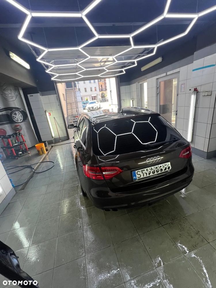 Audi A4 Avant 2.0 TDI Multitronic - 14