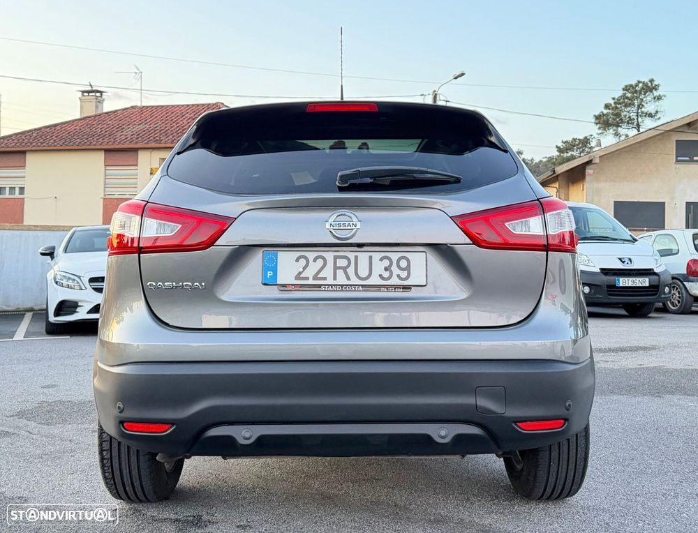 Nissan Qashqai 1.5 dCi N-Connecta - 10