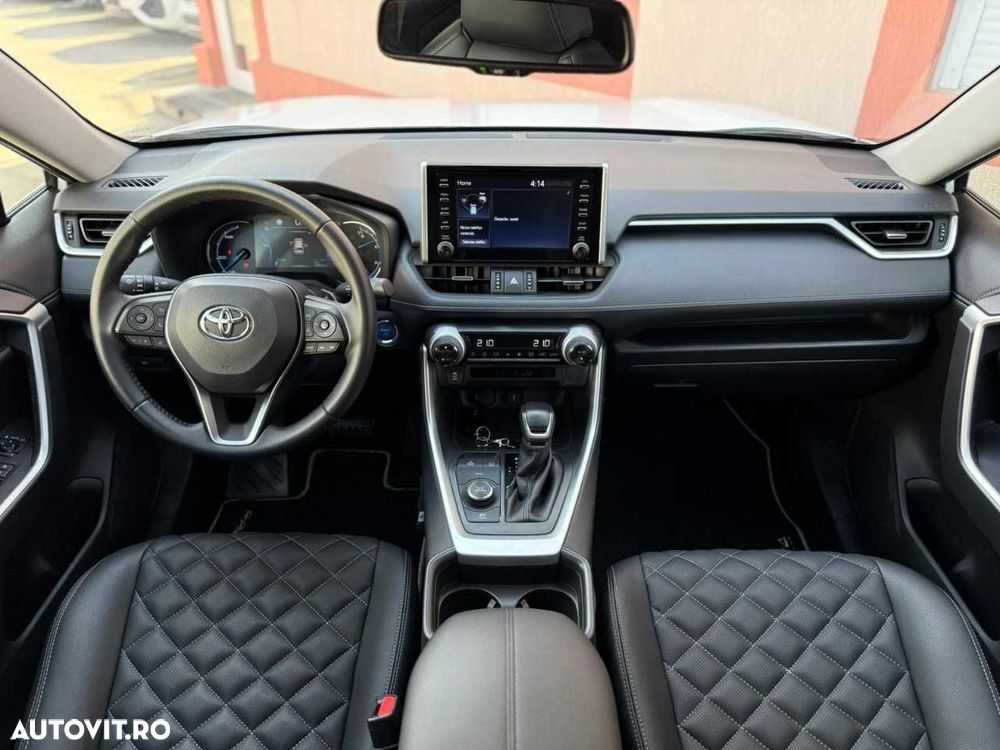 Toyota RAV4 - 23