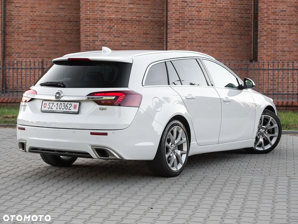 Opel Insignia 2.8 V6 Turbo 4x4 OPC - 13