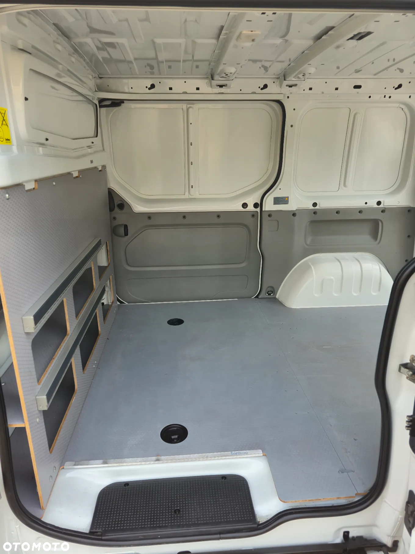 Renault Trafic - 12