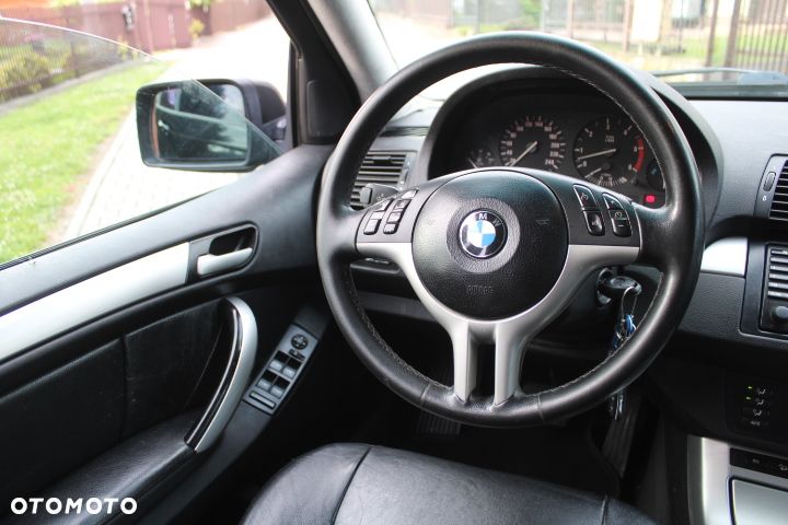 BMW X5 - 16