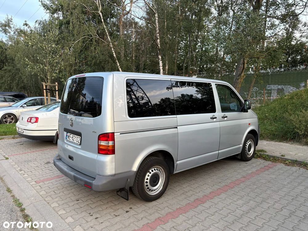 Volkswagen Transporter - 12